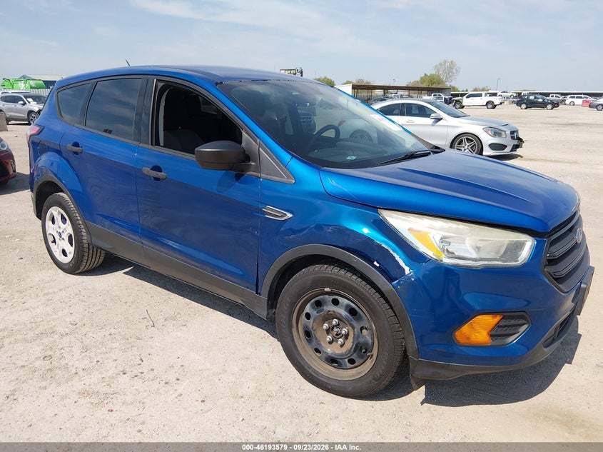 Vin: 1fmcu0f75hue07625, lot: 46693463, ford escape s 2017 img_1