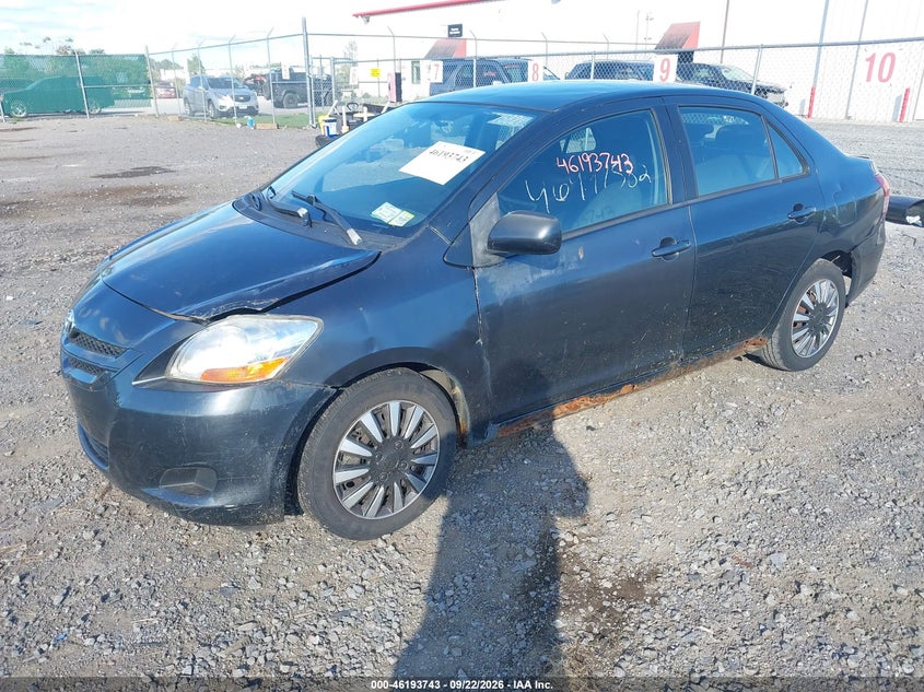 2008 Toyota Yaris, Normal Wear & Tear, IAAI, VIN JTDBT923X81277000 — photo 2