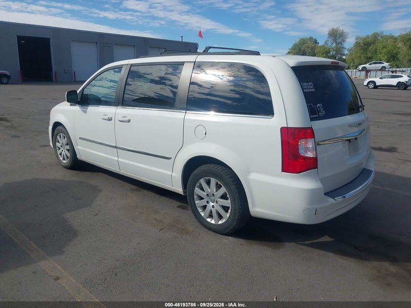 Vin: 2c4rc1bg3dr604992, lot: 46693670, chrysler town & country touring 20133