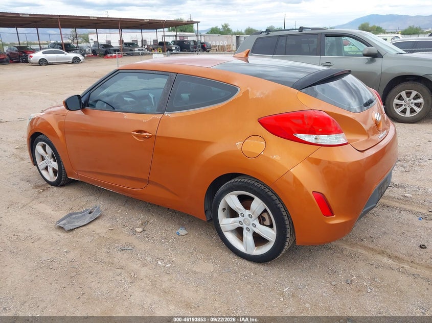 Vin: kmhtc6ad6du151122, lot: 46693737, hyundai veloster base w/black 20133