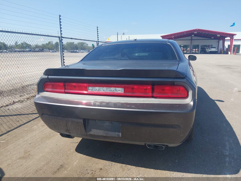 DODGE CHALLENGER 2014 VIN 2C3CDYAG8EH195588