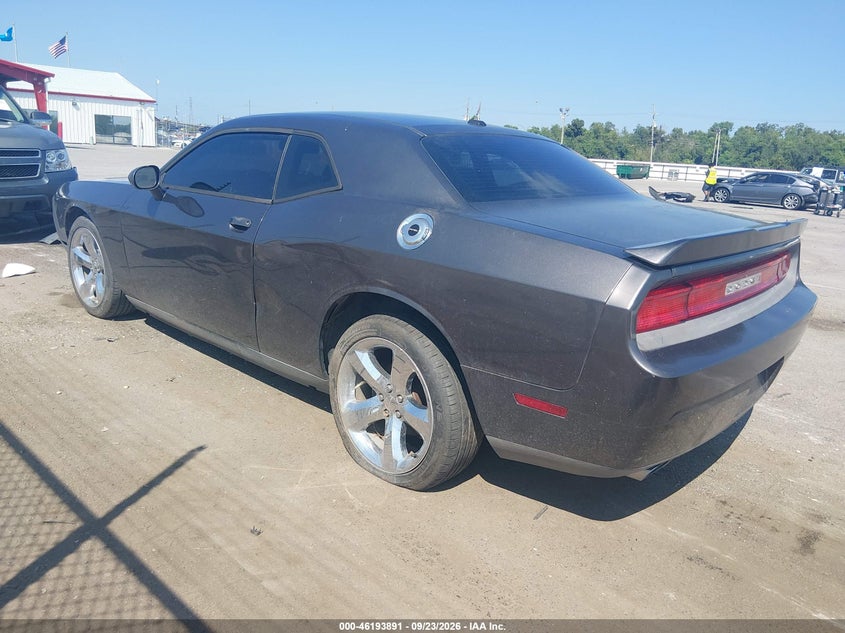 Vin: 2c3cdyag8eh195588, lot: 46693775, dodge challenger sxt 20143