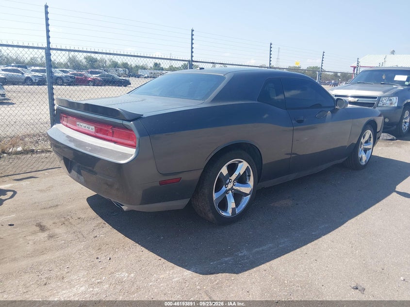 Vin: 2c3cdyag8eh195588, lot: 46693775, dodge challenger sxt 20144