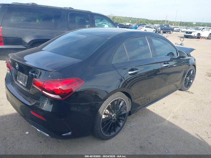 Vin: wdd3g4fb7kw013620, lot: 46693789, mercedes-benz a 220 4matic 20194