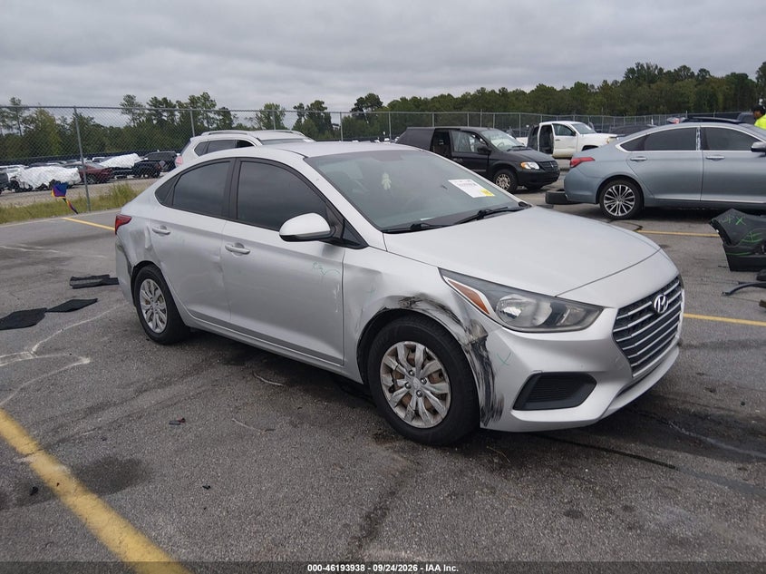 2021 HYUNDAI ACCENT SE