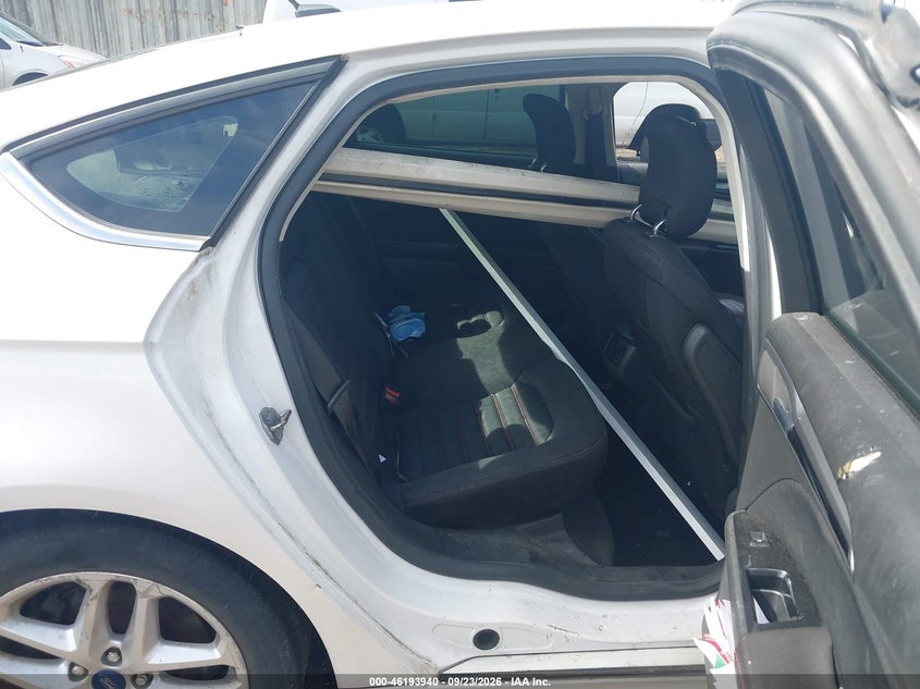 2013 FORD FUSION auction photo 8
