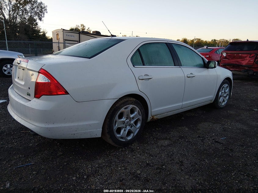 Vin: 3fahp0hg3ar239565, lot: 46693843, ford fusion se 20104