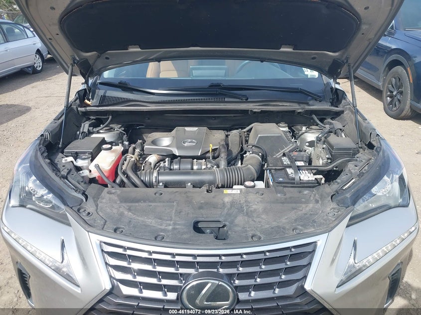 LEXUS NX 300 - zdjęcie 10