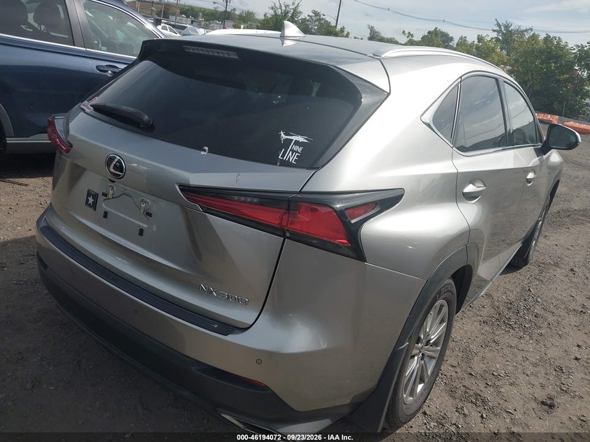 LEXUS NX 300 - zdjęcie 4