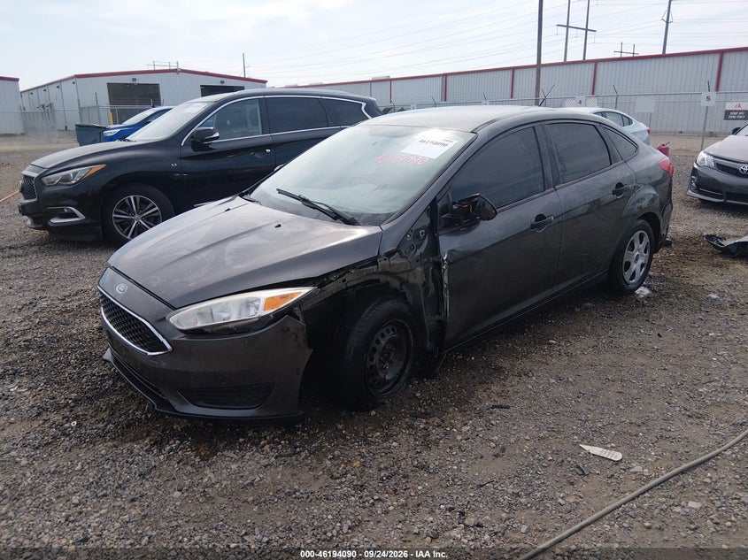 Vin: 1fadp3e2xjl269508, lot: 46693974, ford focus s 20182