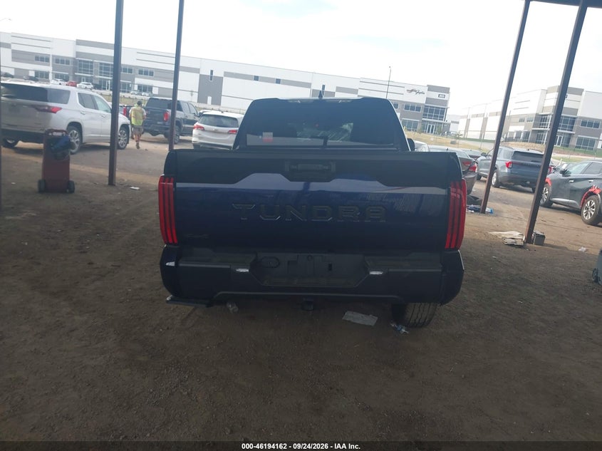 TOYOTA TUNDRA - zdjęcie 16