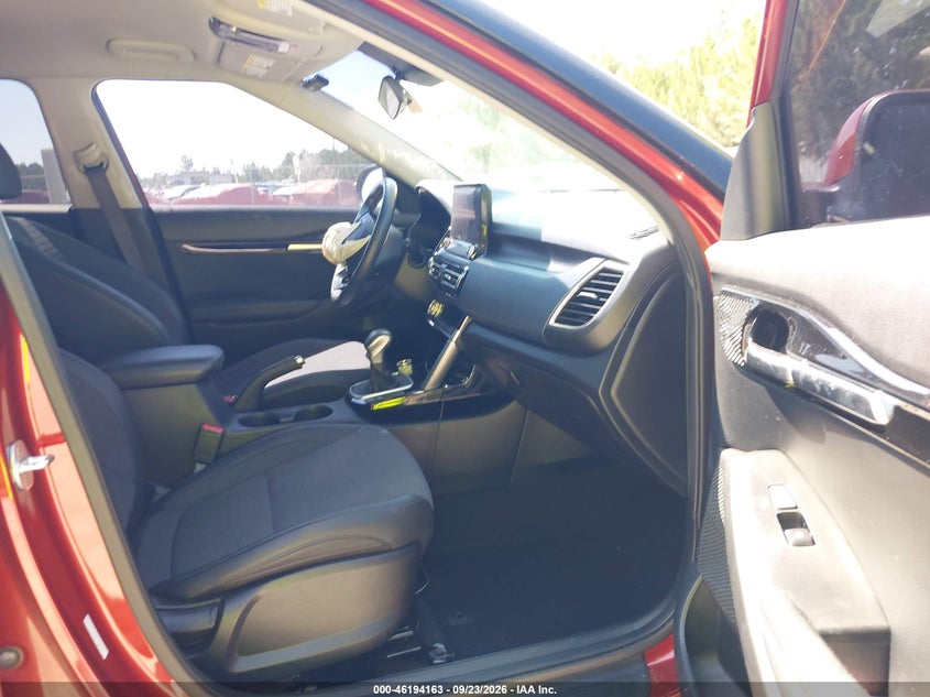2023 KIA SELTOS S · Фото 5