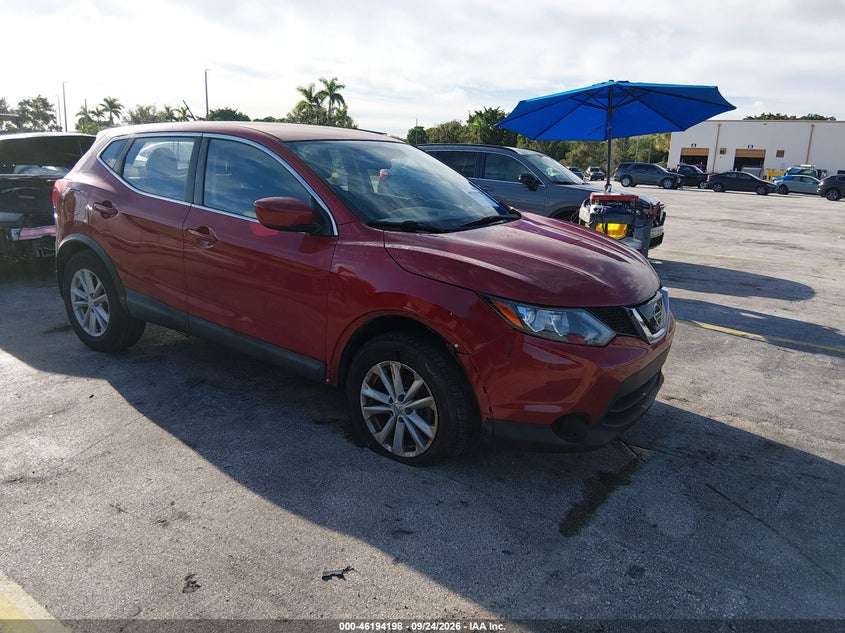 Vin: jn1bj1cpxjw189987, lot: 46694082, nissan rogue sport s 2018 img_1