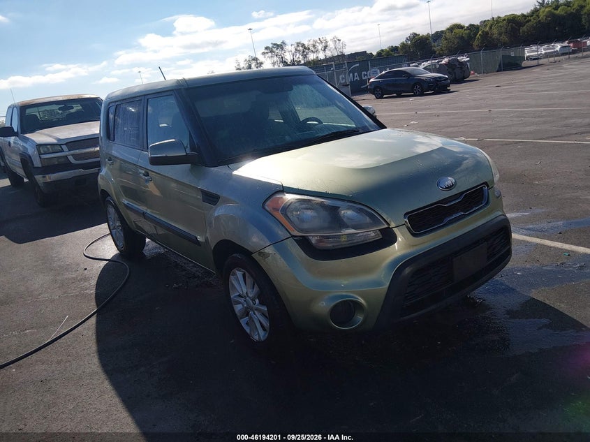 2013 Kia Soul +