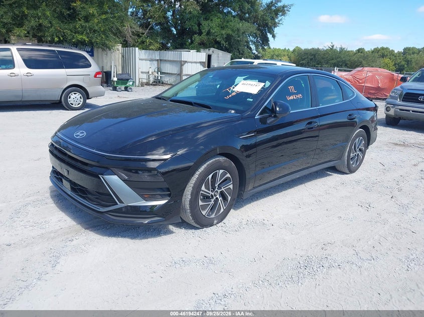 Vin: kmhl24jj2ta167475, lot: 46694130, hyundai sonata hybrid blue 20262