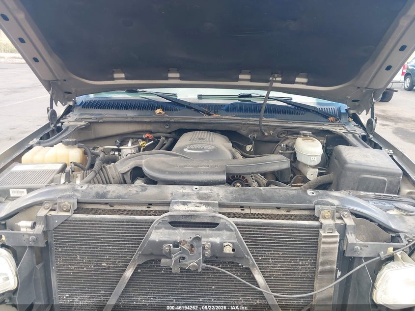 CHEVROLET SUBURBAN 1500 2003 VIN 3GNFK16Z03G325822