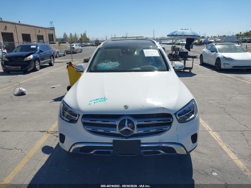 MERCEDES-BENZ GLC 300 - zdjęcie 12