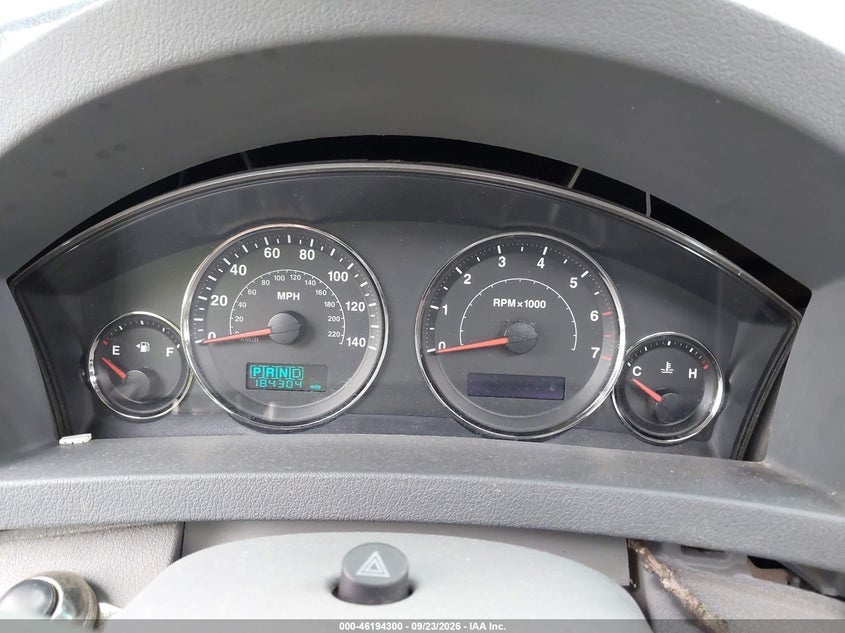 JEEP GRAND CHEROKEE 2005 VIN 1J4HR58N25C602047