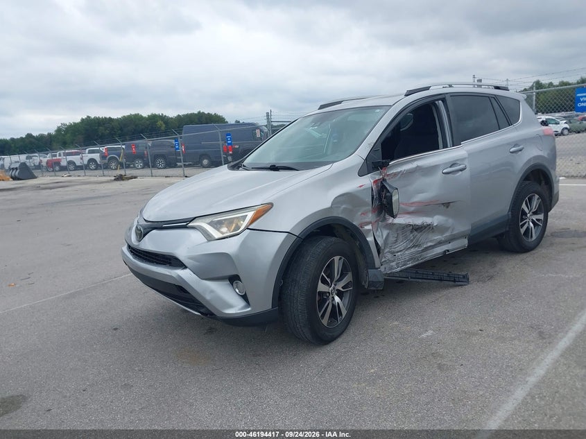 Vin: 2t3wfrev5jw463671, lot: 46694301, toyota rav4 xle 20182