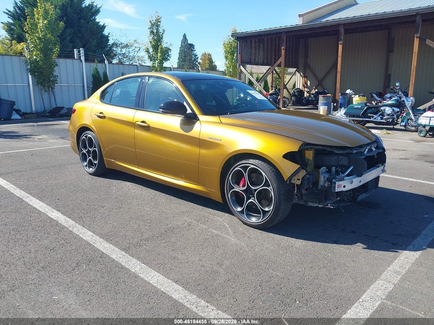 2023 ALFA ROMEO GIULIA VELOCE AWD