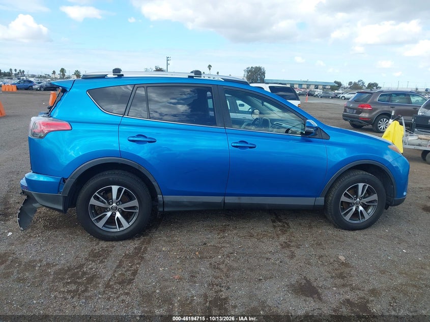 TOYOTA RAV4 - zdjęcie 13
