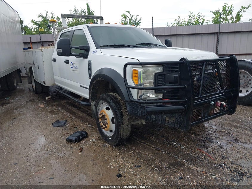 2017 FORD F-550 CHASSIS XL