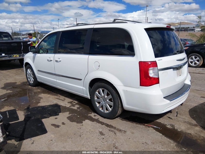 Vin: 2c4rc1bg7fr561857, lot: 46694680, chrysler town & country touring 20153