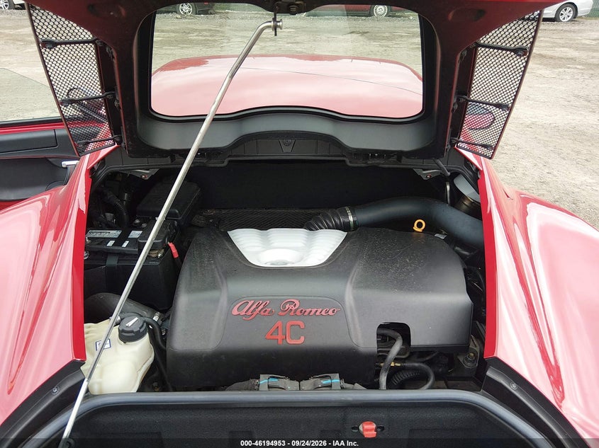 Photo 10 - ALFA-ROMEO 4C