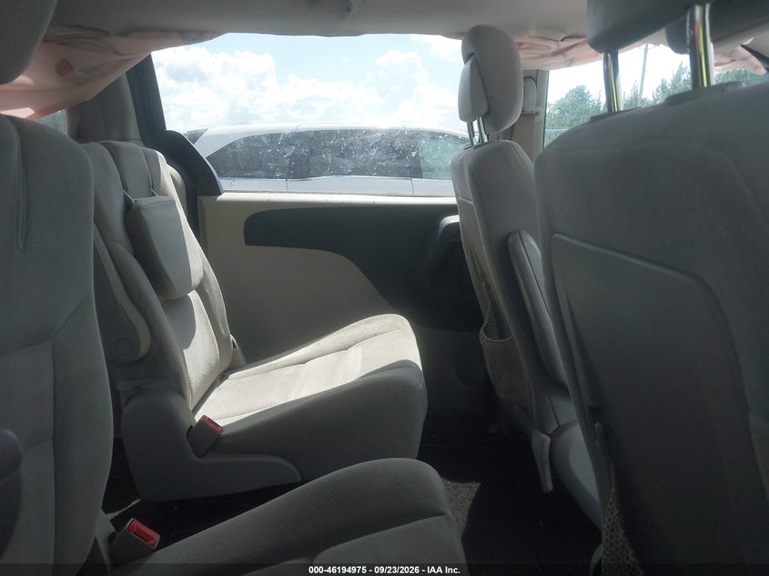 2014 DODGE GRAND CARAVAN SE · Фото 8