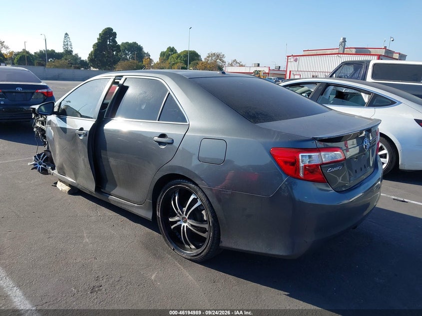 Vin: 4t1bf1fk3cu009760, lot: 46694873, toyota camry se 20123