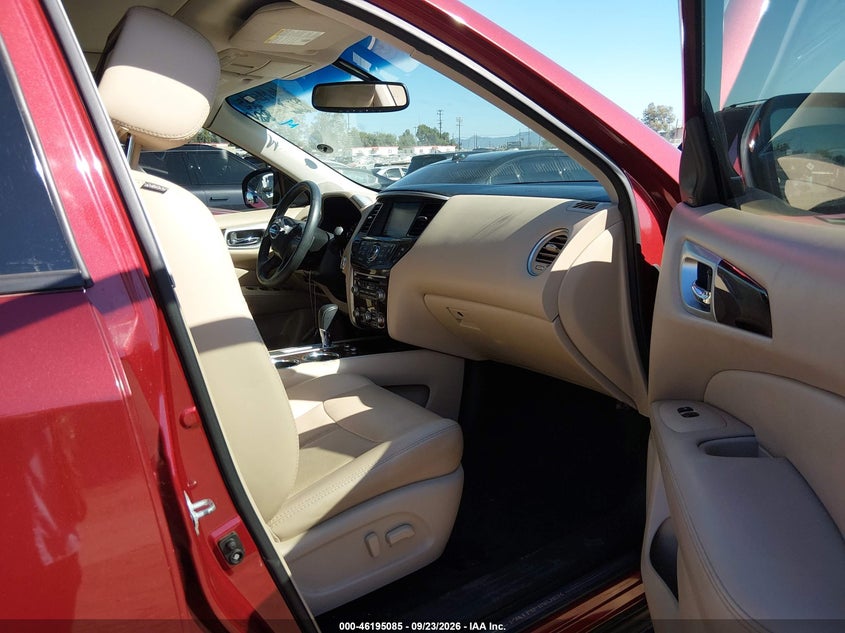 NISSAN PATHFINDER 2016 VIN 5N1AR2MN6GC670622