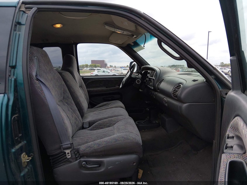 DODGE RAM 2500 1999 VIN 3B7KF23W9XG205633