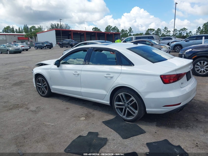 Vin: wauaugffxla103290, lot: 46695088, audi a3 premium 40 tfsi front-wheel drive s tronic 20203