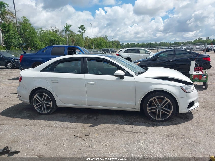 2020 AUDI A3 PREMIUM 40 TFSI FRONT-WHEEL DRIVE S TRONIC · Фото 13