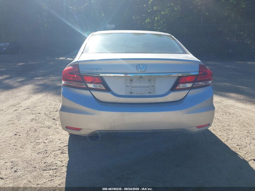 2015 HONDA CIVIC SE · Фото 16
