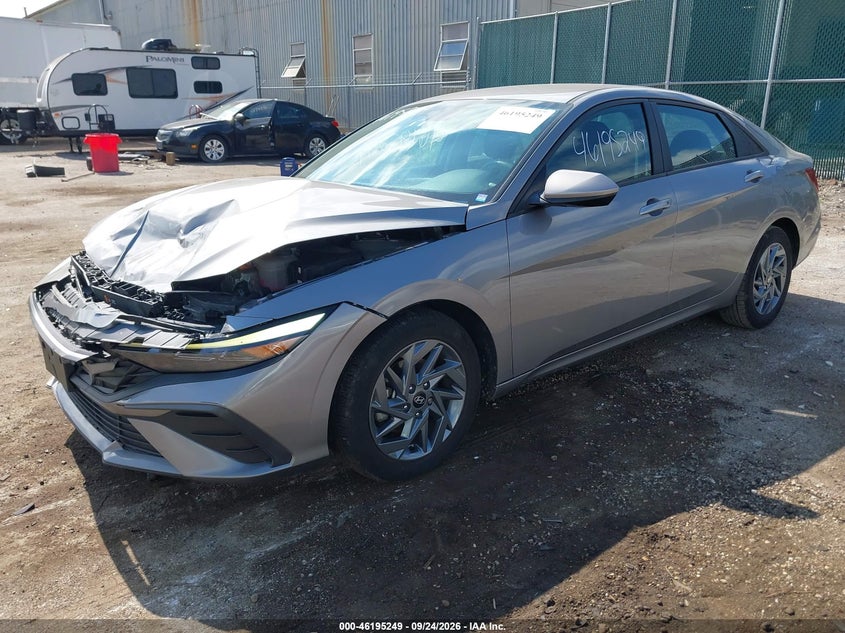 Vin: kmhlm4dj3ru103393, lot: 46695133, hyundai elantra hybrid blue 20242
