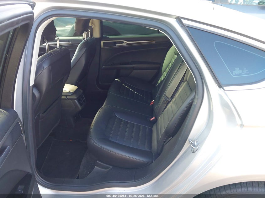 FORD FUSION ENERGI 2015 VIN 3FA6P0PU4FR105802