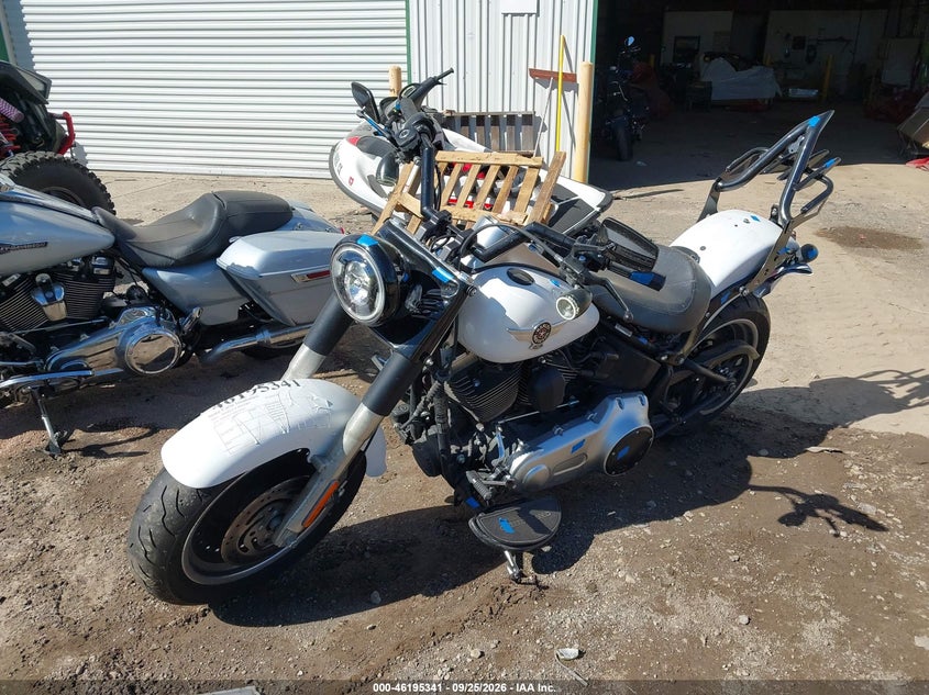 HARLEY-DAVIDSON FLSTFB 2011