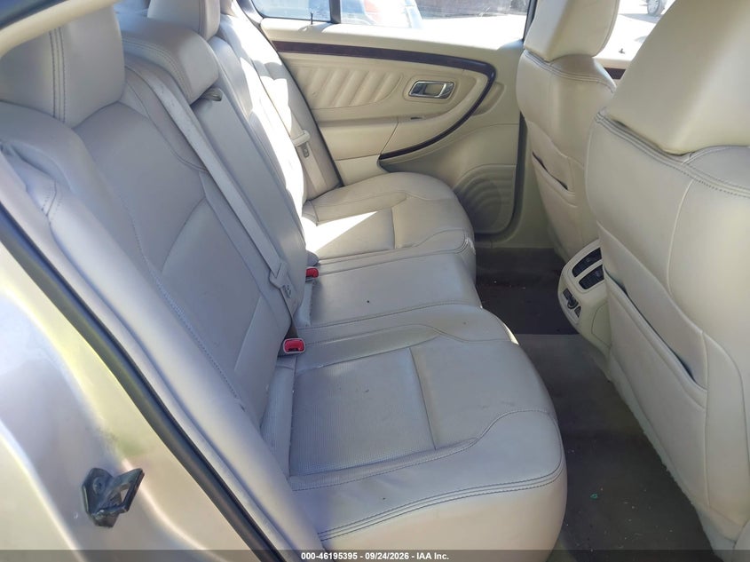 FORD TAURUS 2011 VIN 1FAHP2FW8BG178597