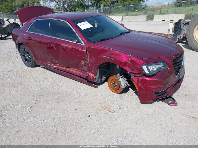 Vin: 2c3ccarg9mh669125, lot: 46695340, chrysler 300 touring l awd 2021 img_1