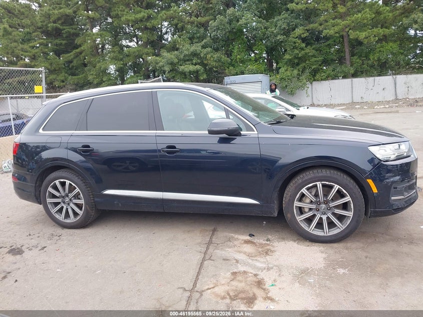 AUDI Q7 - zdjęcie 13