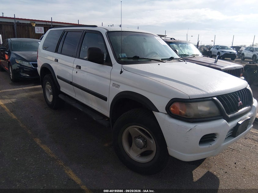2000 Mitsubishi Montero Sport Ls/Xls, Wear, IAAI, VIN JA4MT31H5YP026220