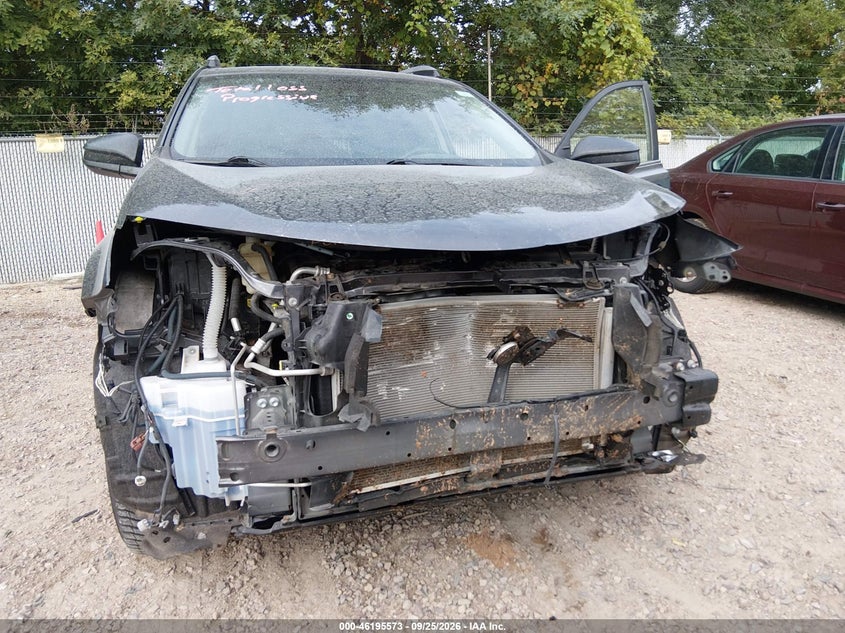 TOYOTA RAV4 - zdjęcie 18