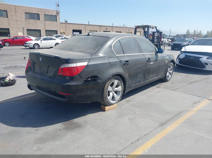 BMW 5 SERIES 2008 VIN WBANU53528CT12617