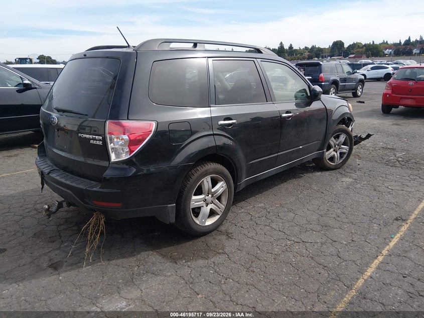 Vin: jf2sh6cc8ah771238, lot: 46695600, subaru forester 2.5x premium 20104