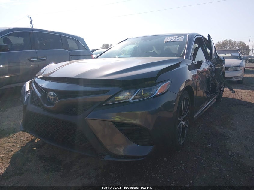 Vin: 4t1j31ak7lu527172, lot: 46695608, toyota camry se hybrid 20202