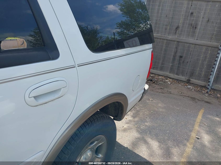 2001 FORD EXPEDITION auction photo 6