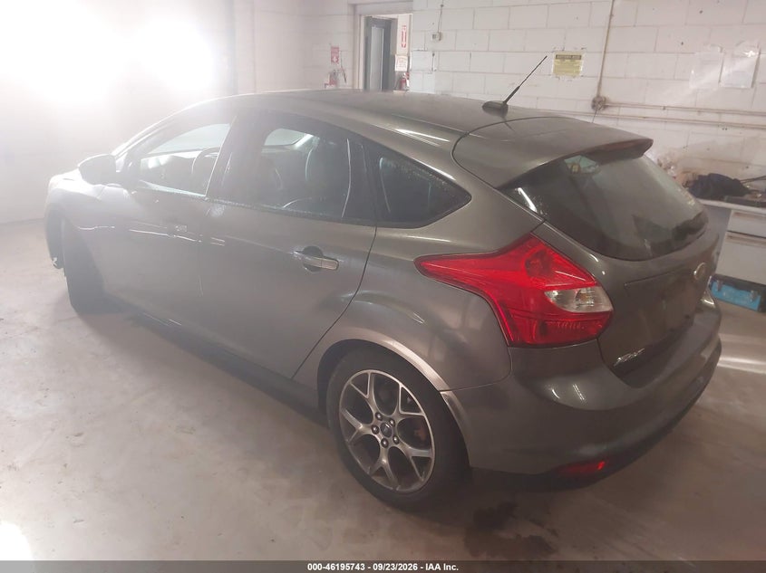 Vin: 1fadp3k28el175945, lot: 46695627, ford focus se 20143