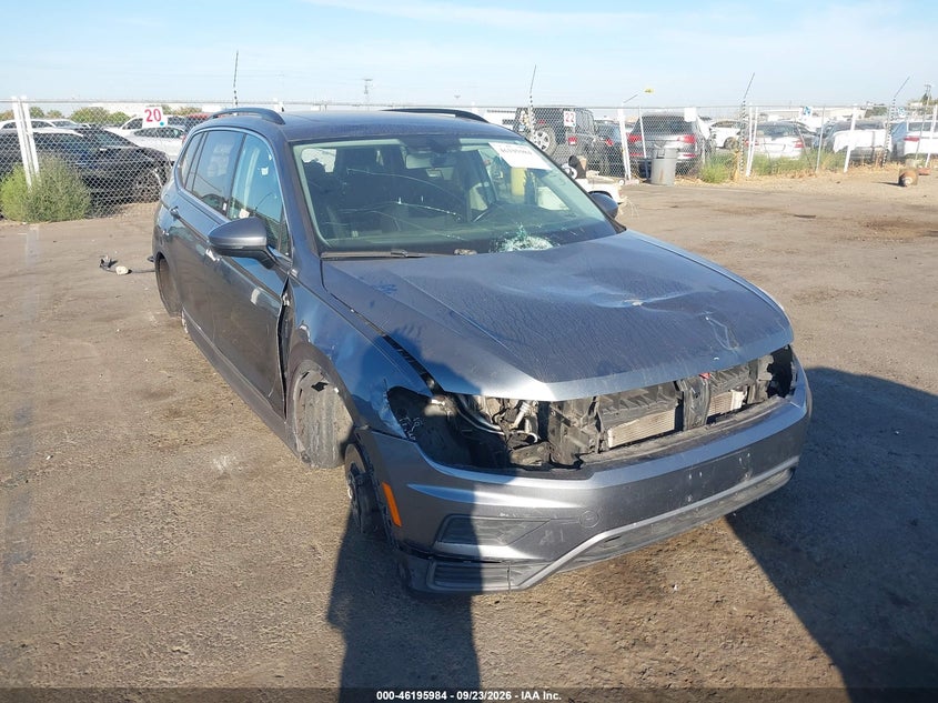 Vin: 3vv3b7ax1jm088004, lot: 46695867, volkswagen tiguan 2.0t se/2.0t sel 2018 img_1