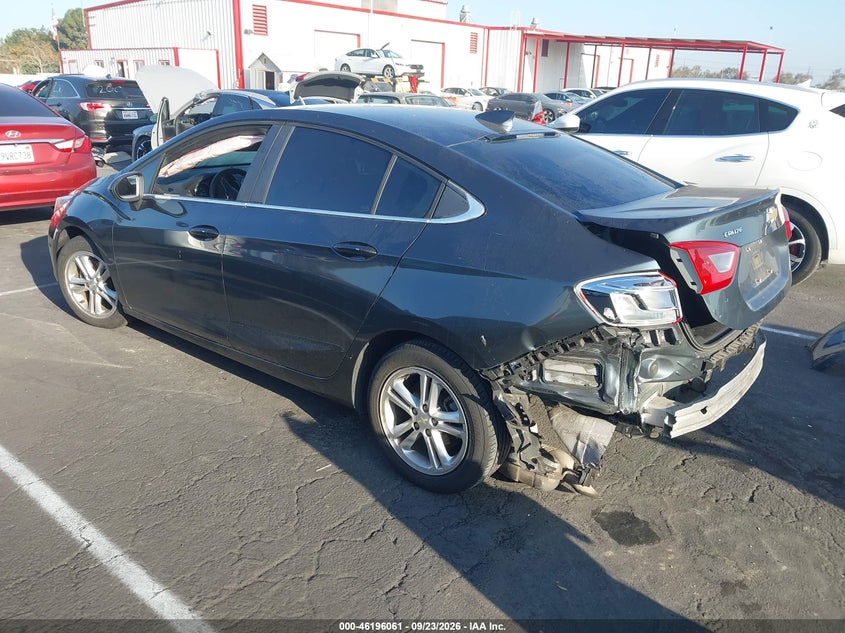 Vin: 1g1be5sm0h7266427, lot: 46695945, chevrolet cruze lt auto 20173